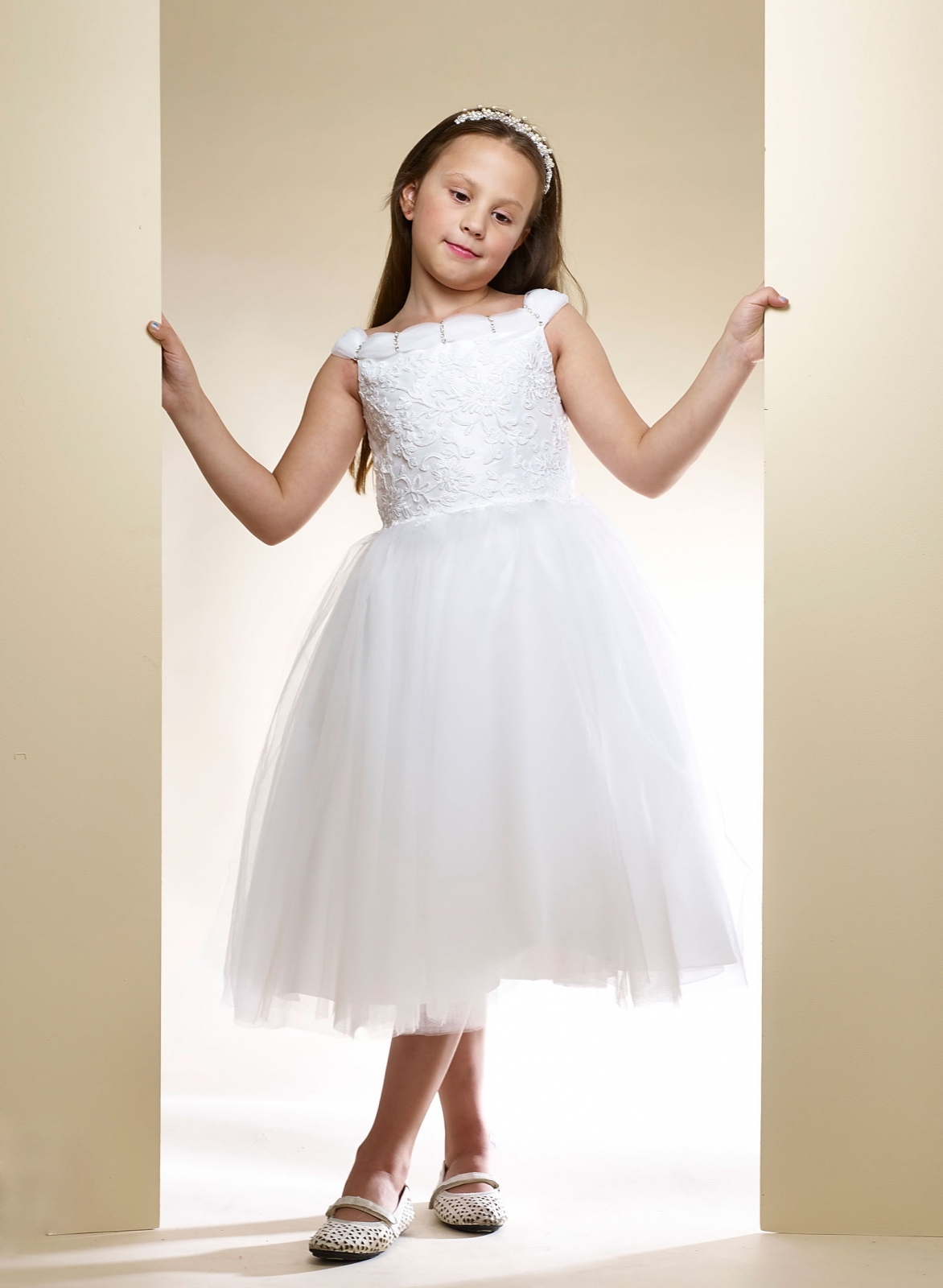 Girls Dress Style 0616118 White Tea-length Lace Bateau A-line Dress in Choice of Colour