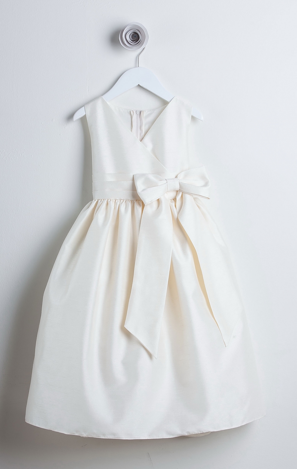 Girls Dress Style 068718 Ivory Knee-Length Bowknot V-neck A-line Dress in Choice of Colour