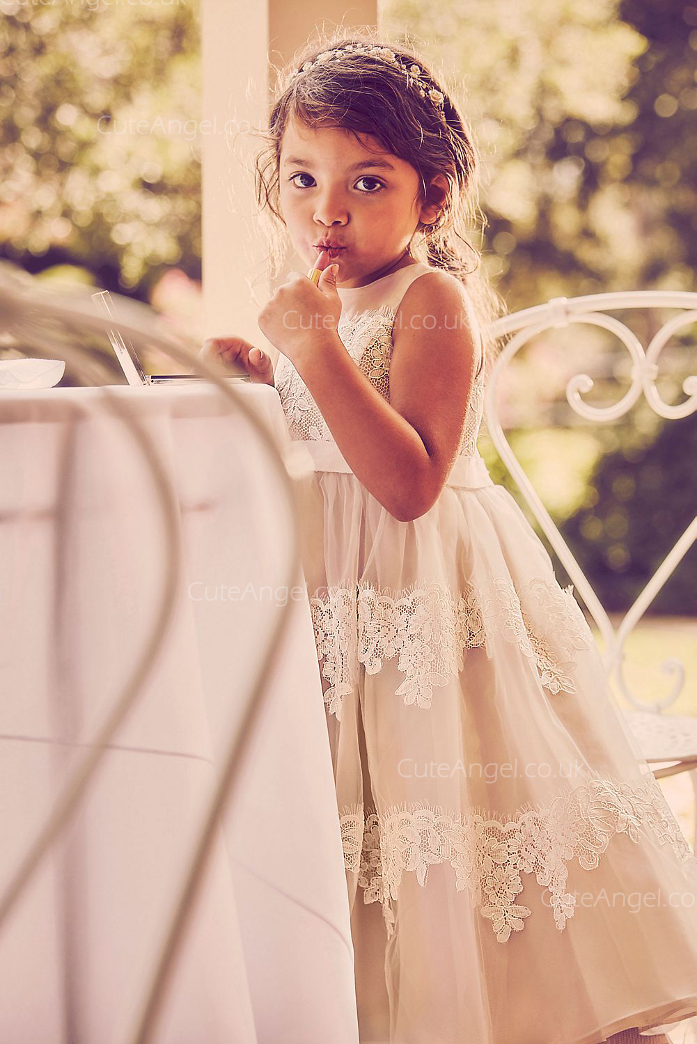 Tea Length Princess Ivory Lace Flower Girls Dress First Communion Dress 1805004